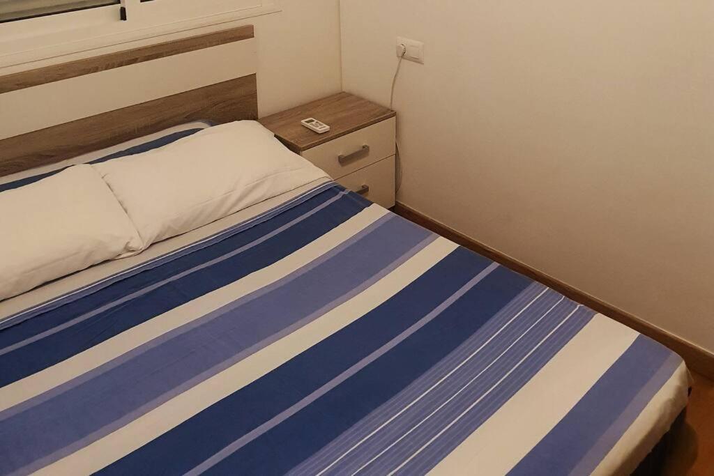 4F, Aire Acondic, 80M2, 2 Dormitorios, 4 Huespedes, Wifi Gratis La Línea de la Concepción Zewnętrze zdjęcie